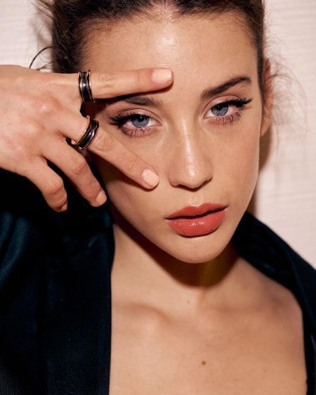 Maria Pedraza net worth