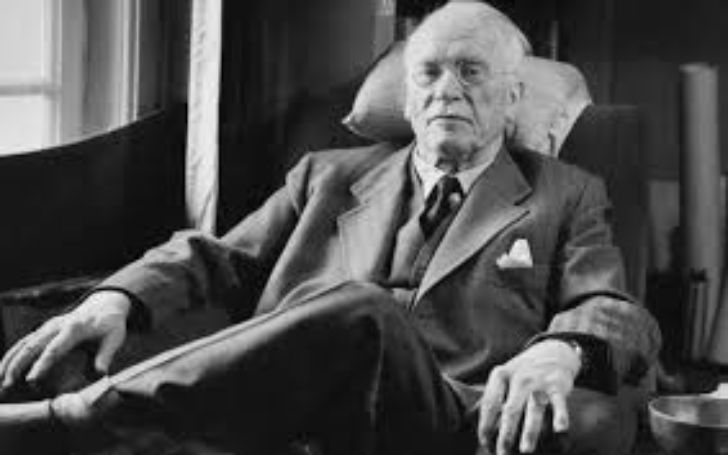 Carl Jung Books, age