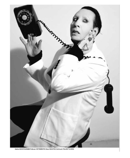 Marilyn Manson Music Career, Age, Height, Relationship, Net worth, Instagram 2 Marilyn Manson age