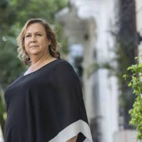 Maria Victoria Henao age