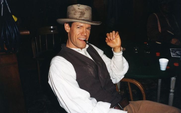Randy Travis Songs, age, profession