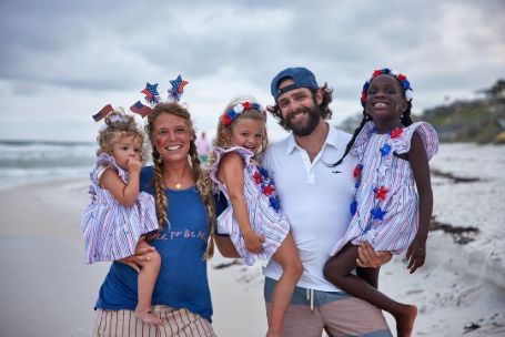 Thomas Rhett family