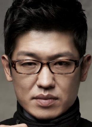 Heo Sung Tae net worth 
