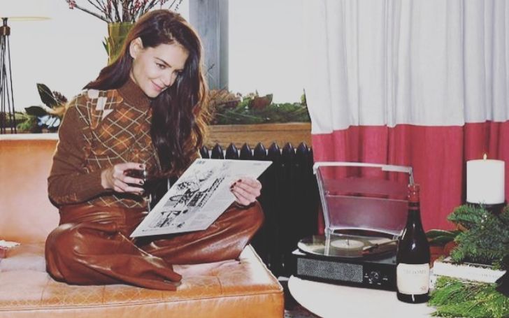 Katie Holmes age, height