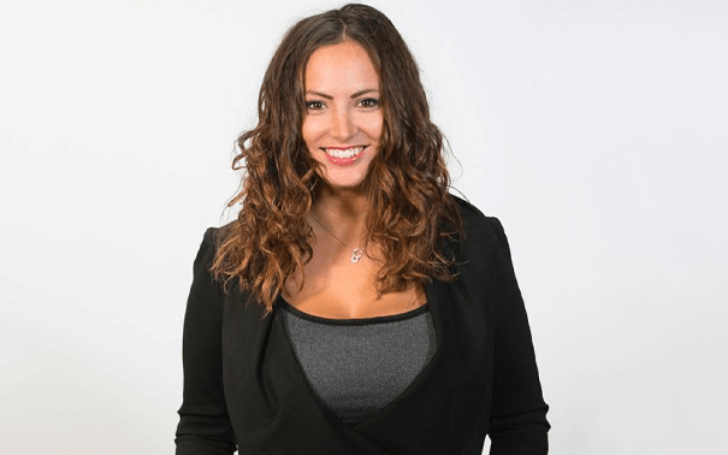 Gina Grad age, height