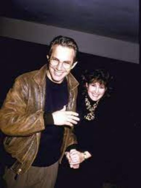 Cindy Costner net worth 