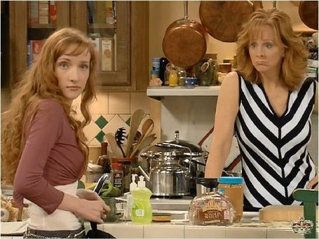 Scarlett Pomers movies