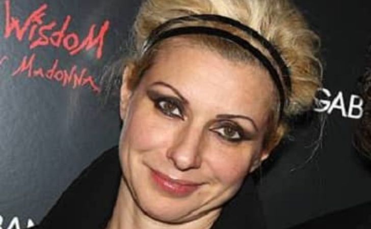 Victoria Chlebowski bio