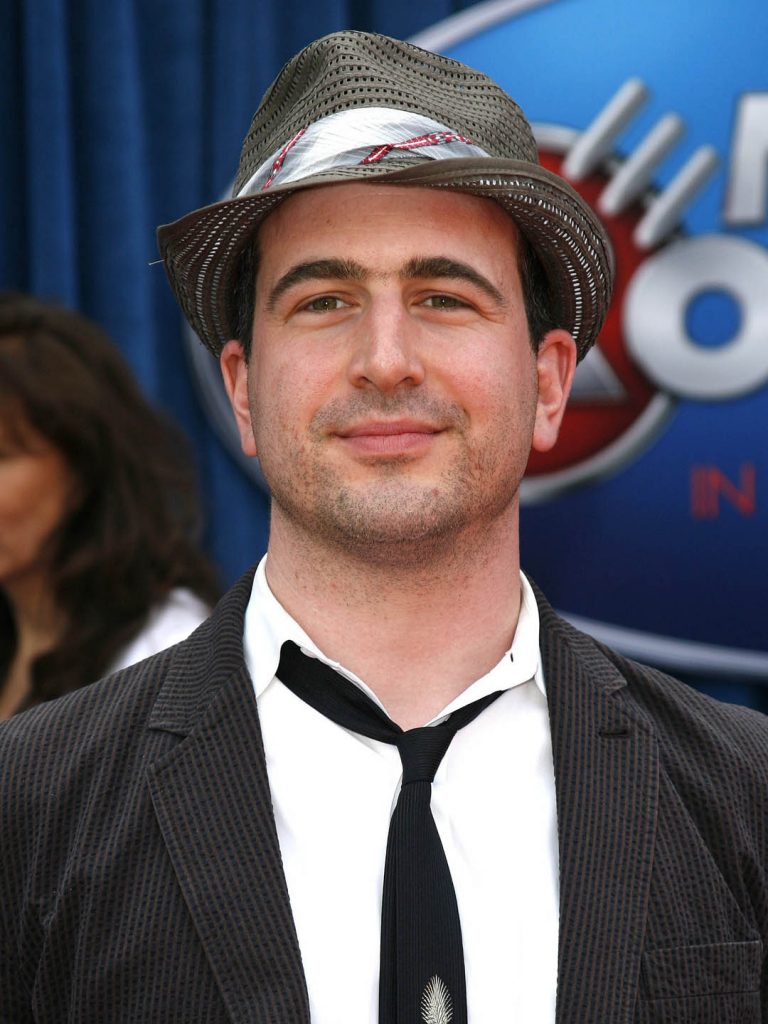 Ethan Sandler Brother, Bio, Height, Movies, Wife, Net Worth, IG 2 Ethan Sandler net worth