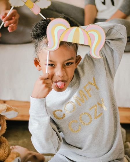 ava marie jean wayans age