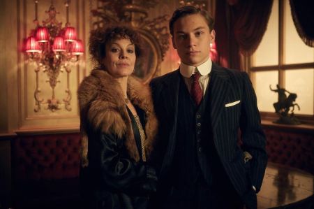 Finn Cole peaky blinders