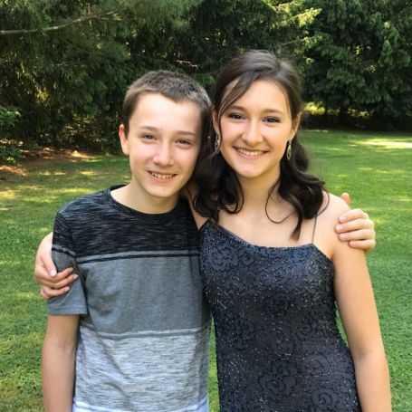 Skylar Gaertner sister