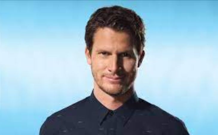 daniel tosh bio