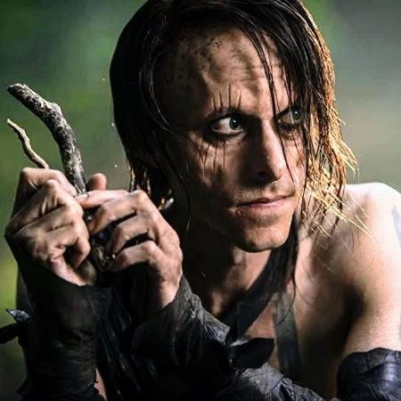 mackenzie crook net worth