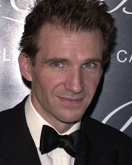 ralph fiennes age
