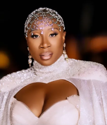 aisha hinds during her photoshoot for muna luchi