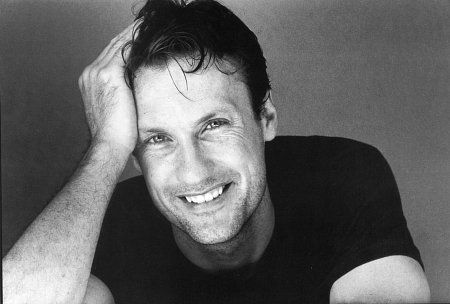 Valerie Mahaffey husband 