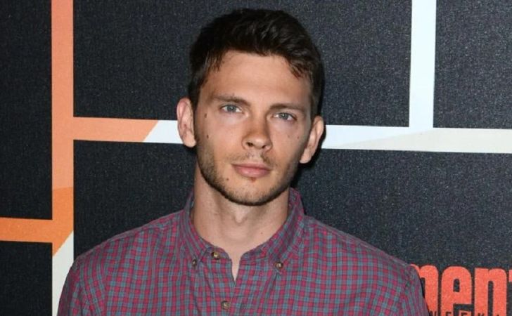 Devon Graye bio