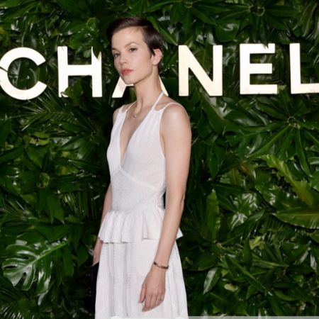 Sylvia Hoeks net worth