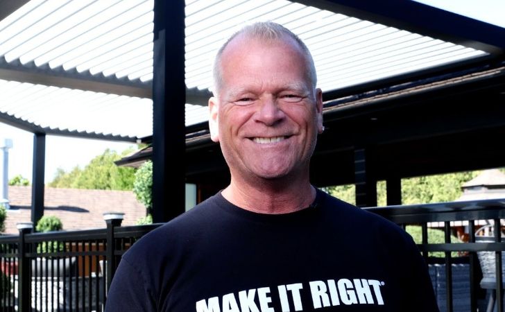 Mike Holmes bio