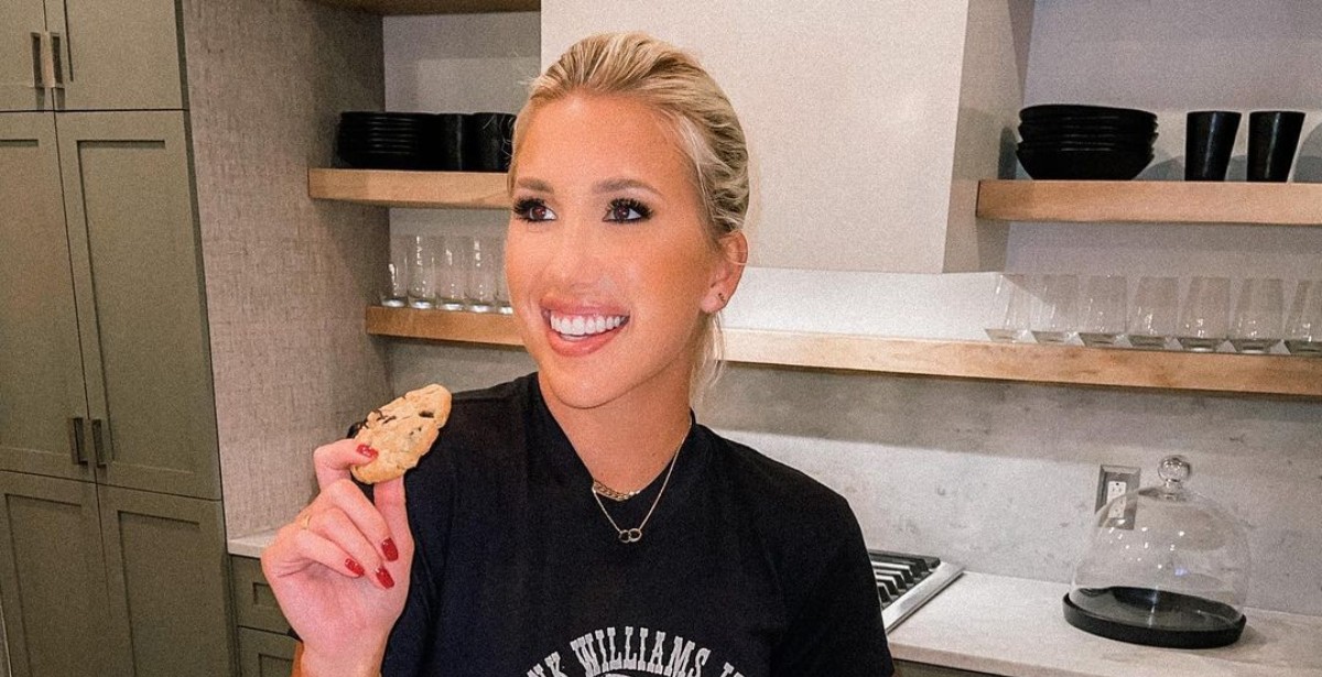 Savannah Chrisley bio