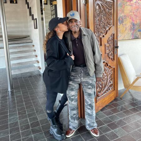 Marjorie Harvey father