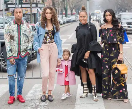 Marjorie Elaine Harvey kids