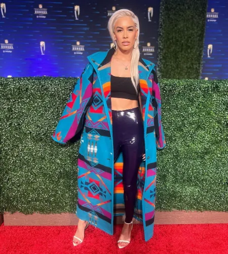 sibley scoles attending nfl honours red carpet 2023