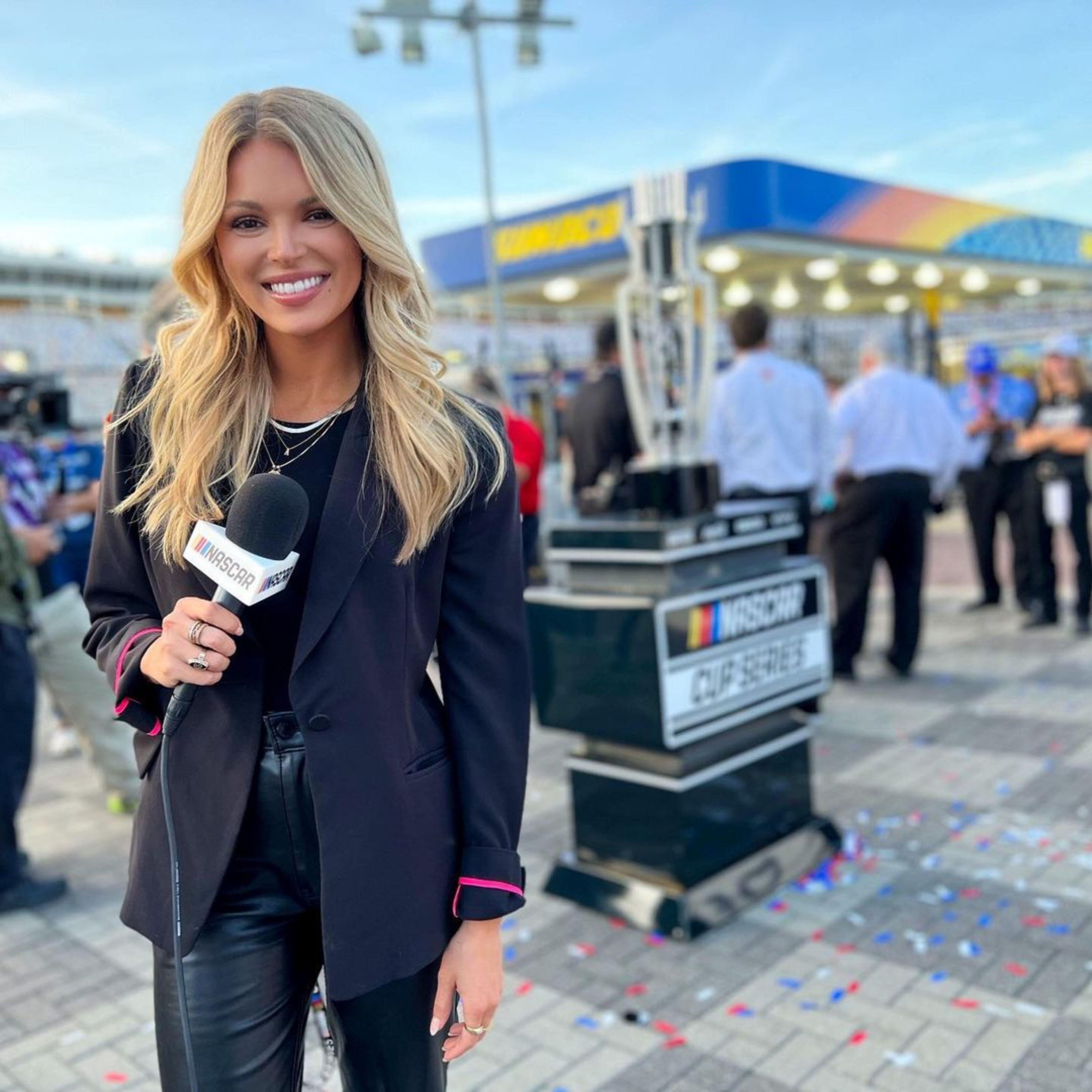 Alex Weaver Net Worth