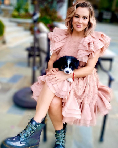 alyssa milano net worth