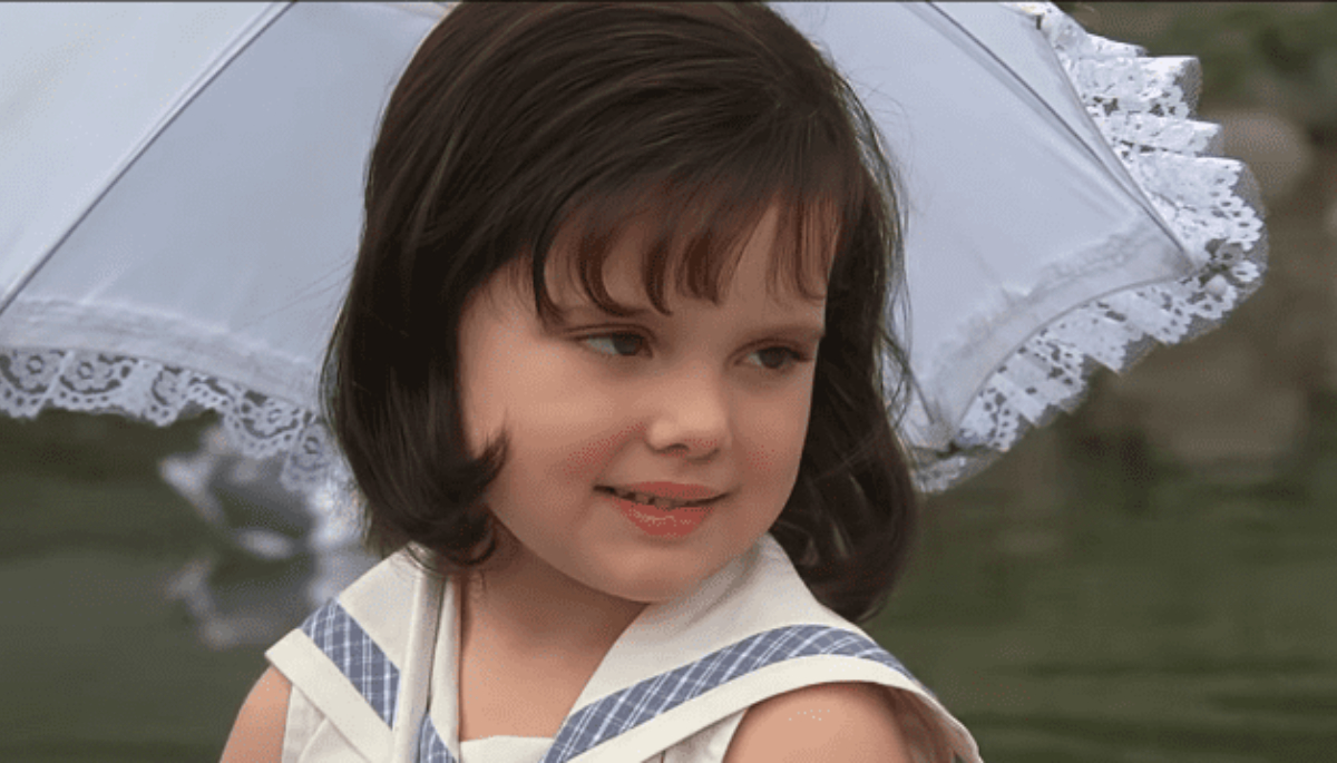 brittany ashton holmes bio