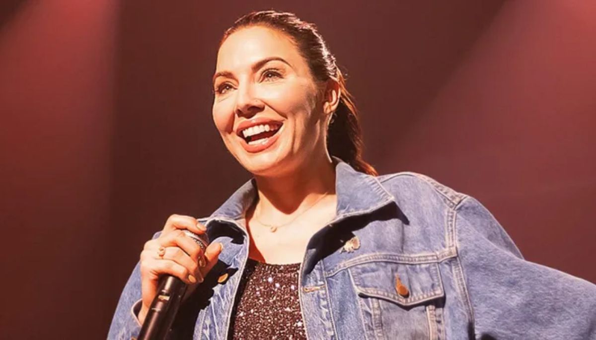 whitney cummings bio