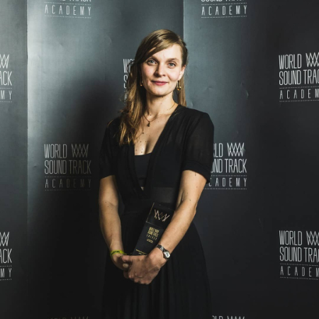 hildur guðnadóttir net worth