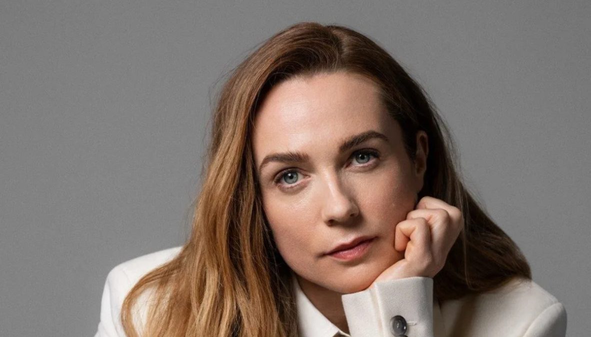 kerry condon bio