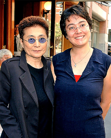 yoko ono daughter