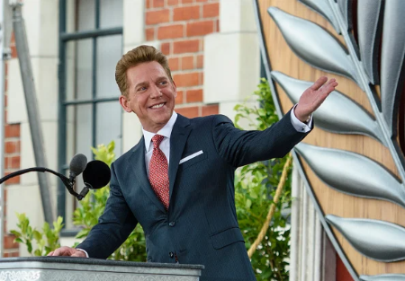 david miscavige net worth
