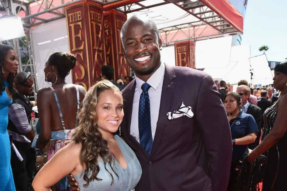 akbar gbajabiamila wife chrystal during an event.