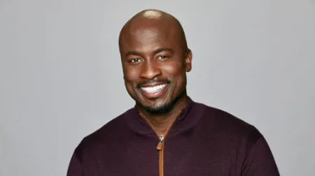 akbar gbajabiamila is host for show the talk