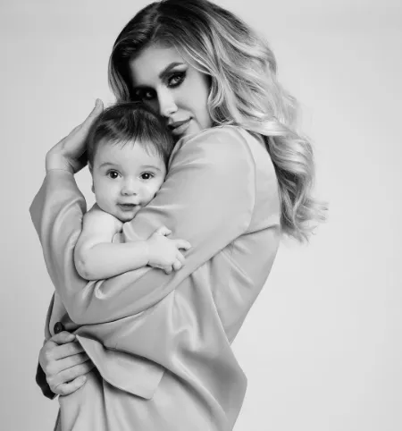 anastasia vakula with her son in photoshoot