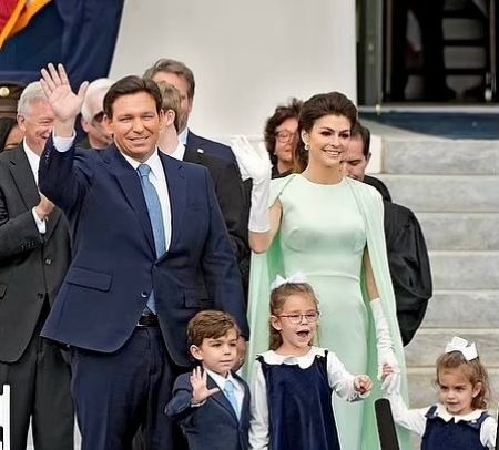 casey desantis with her husband ron desantis and her three children