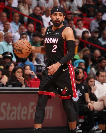 gabe vincent playing a game for miami heat in january 2023