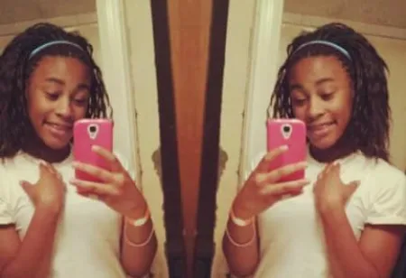 joy gentry is a cheerleader