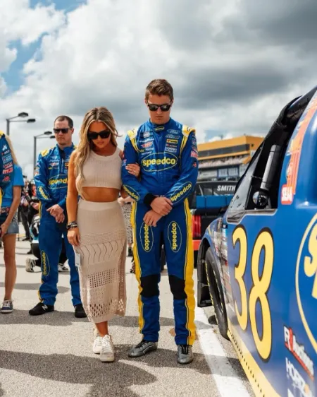 zane smith with mccall gaulding celebrating the final 4 in 2022