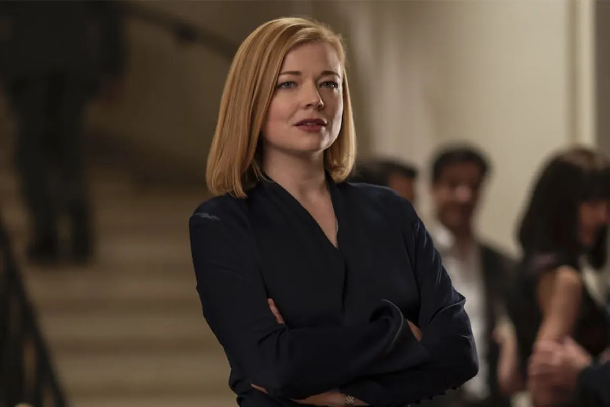 sarah snook is an australia born american actress