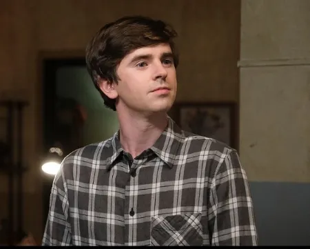 freddie highmore net worth 2023